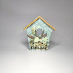 Lone Magnolia wooden decoupage key holder